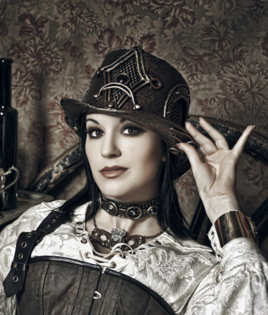 Laura-Dark-steampunk-top-hat Laura-Dark-steampunk-top-hat